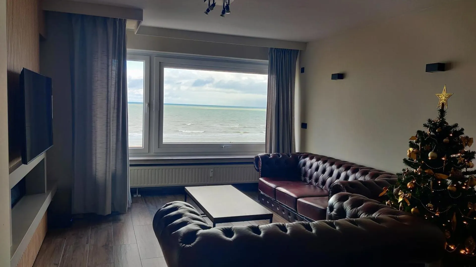 A Spacious And Modern 3-Bedroom Apartment With Stunning Sea View T2 Ostend 0*,  Belgium