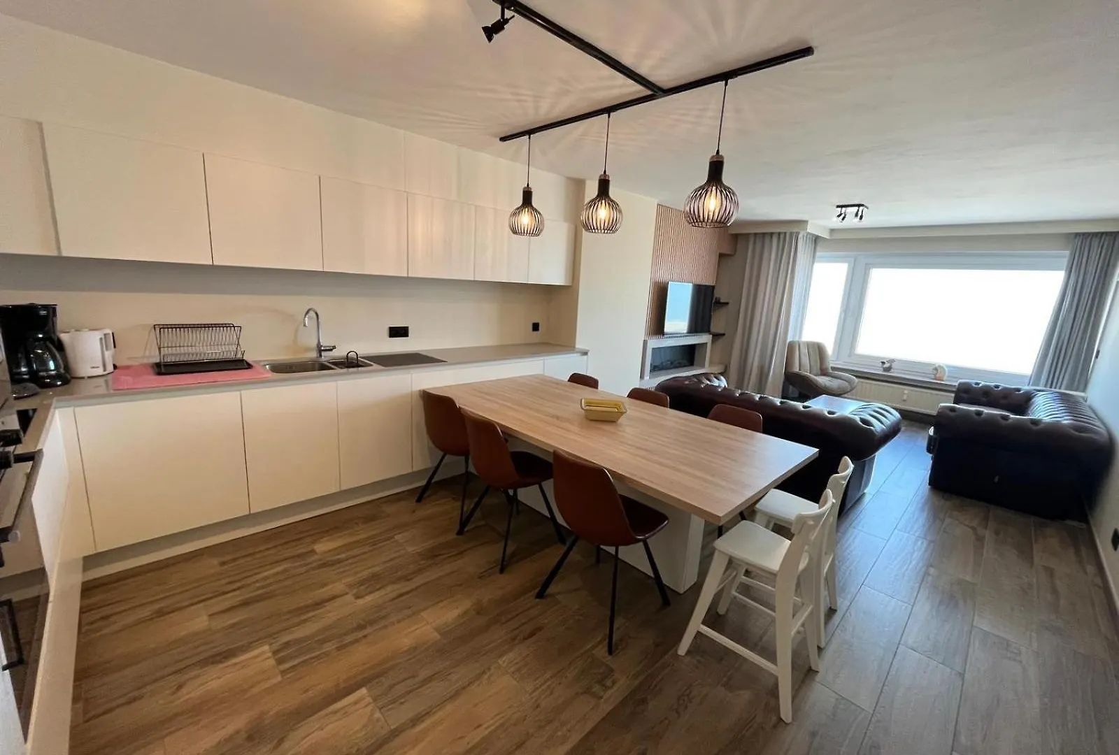 A Spacious And Modern 3-Bedroom Apartment With Stunning Sea View T2 Ostende